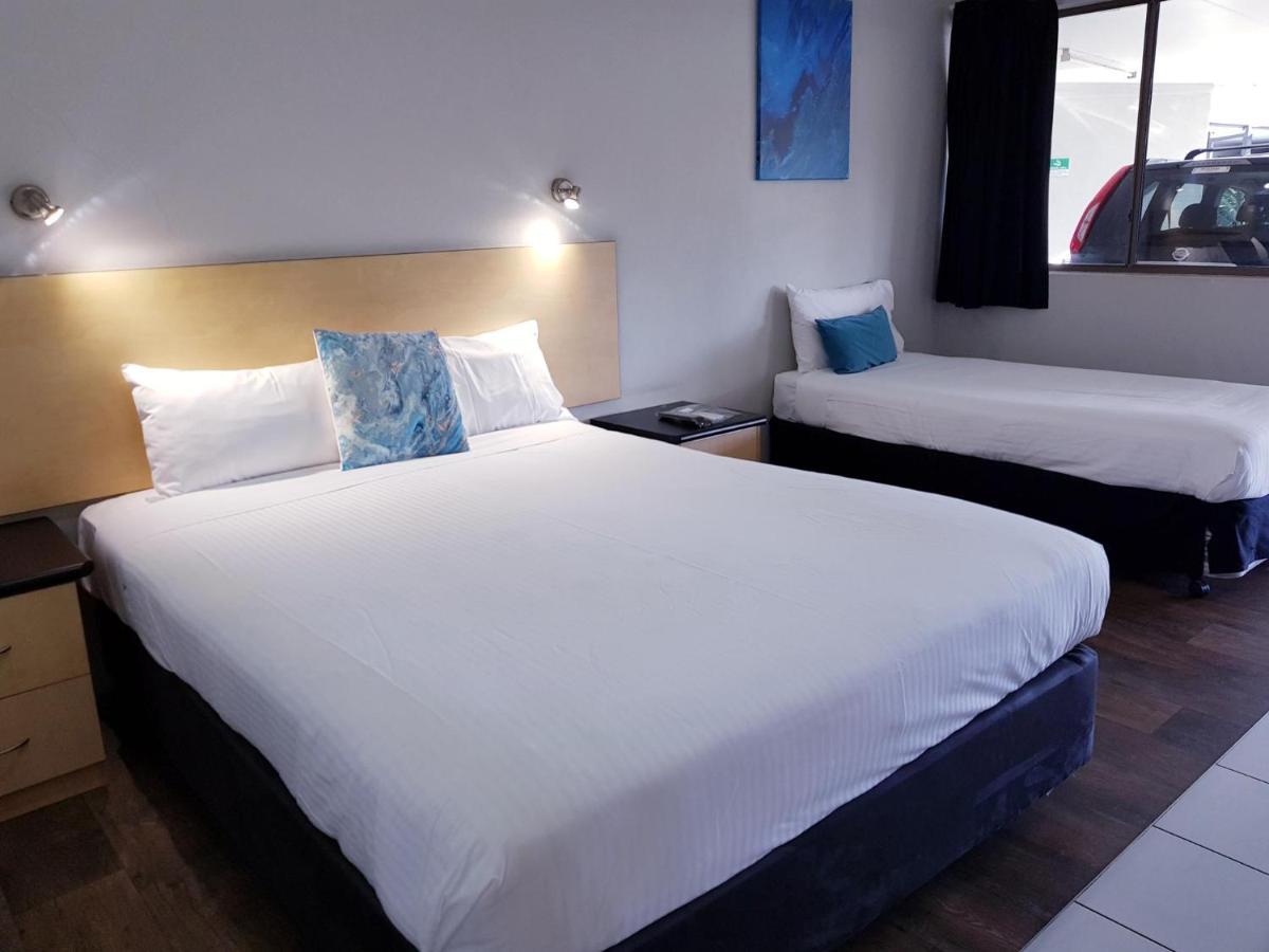 מקיי Alara Motor Inn מראה חיצוני תמונה