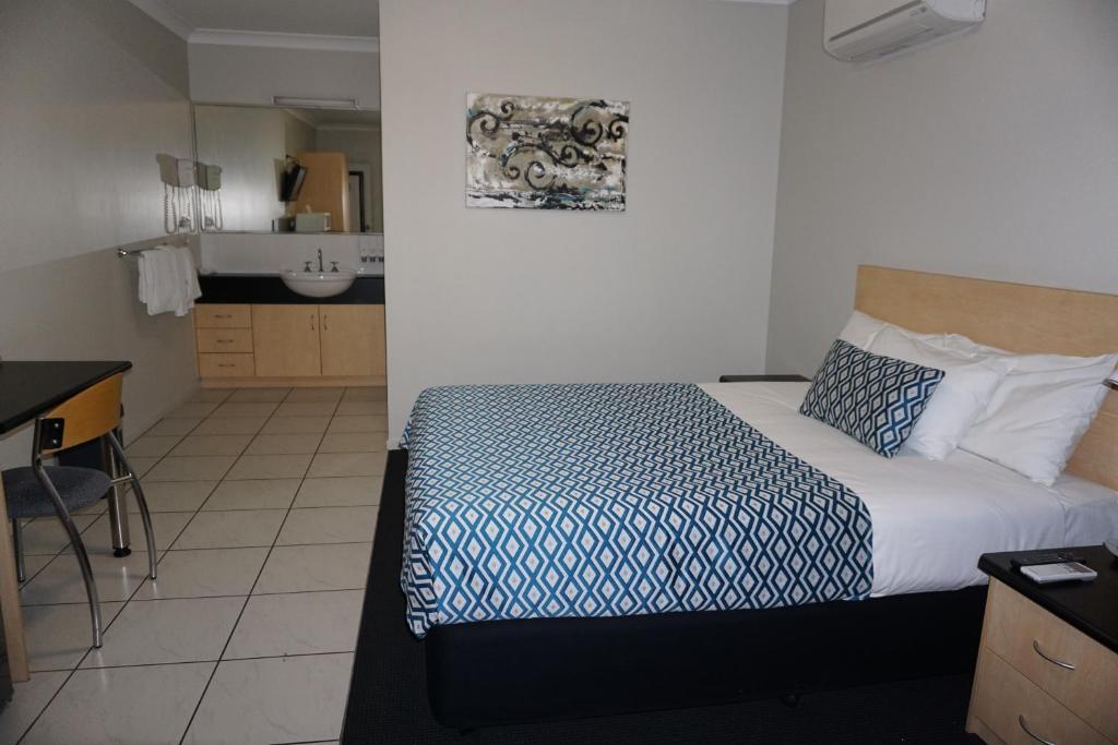 מקיי Alara Motor Inn מראה חיצוני תמונה