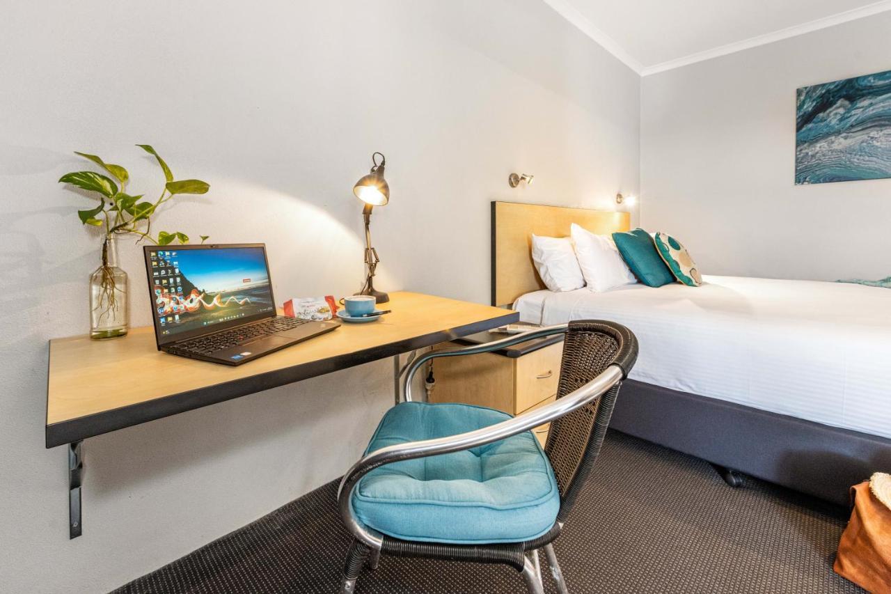 מקיי Alara Motor Inn מראה חיצוני תמונה
