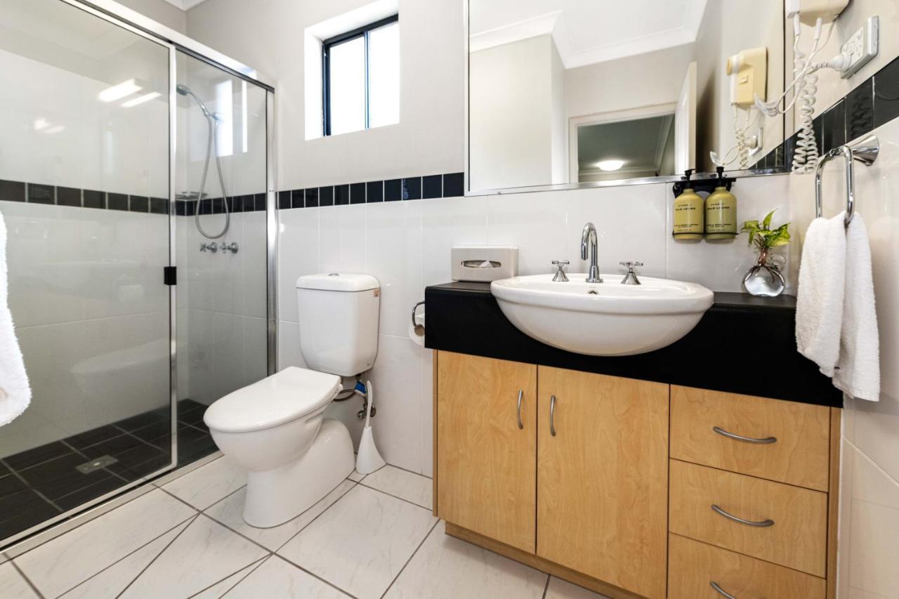 מקיי Alara Motor Inn מראה חיצוני תמונה