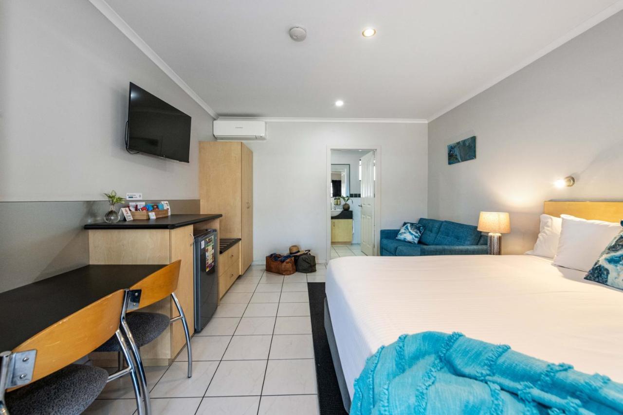 מקיי Alara Motor Inn מראה חיצוני תמונה