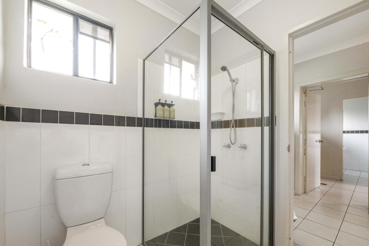 מקיי Alara Motor Inn מראה חיצוני תמונה