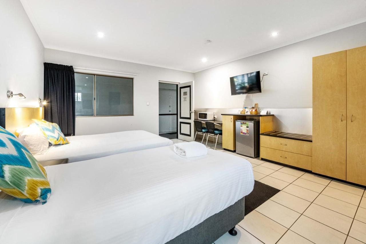מקיי Alara Motor Inn מראה חיצוני תמונה
