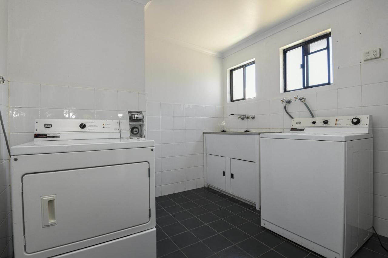 מקיי Alara Motor Inn מראה חיצוני תמונה
